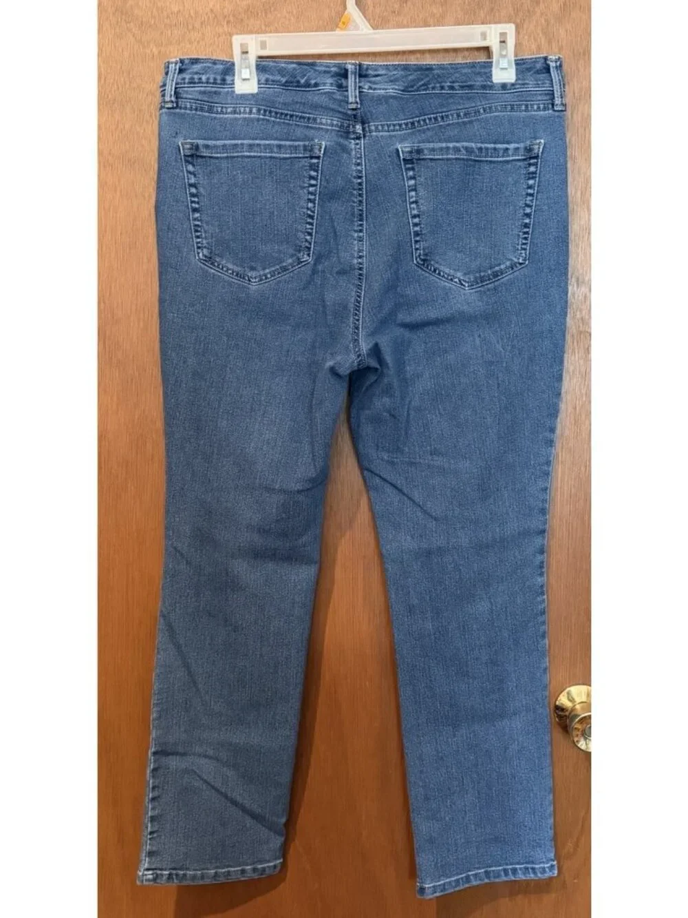 Charter Club Lexington Straight Leg Blue Size 14 Petite denim jeans soft prewash